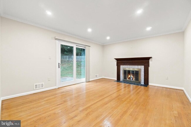 Photo - 1830 Clifdale Ct