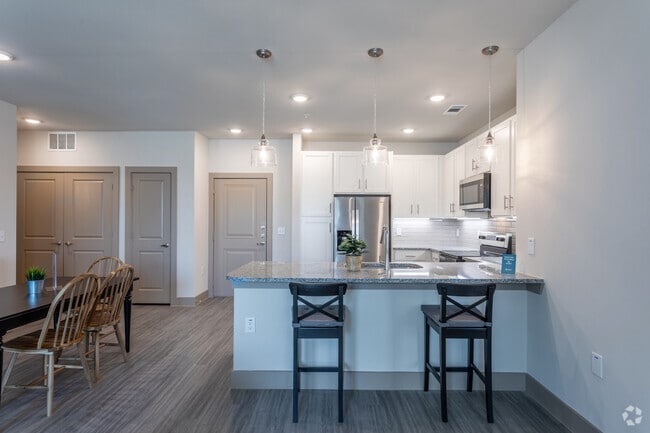 2HAB, 2BA - 1,223 ft² B2 - Cocina/comedor - The Duvall