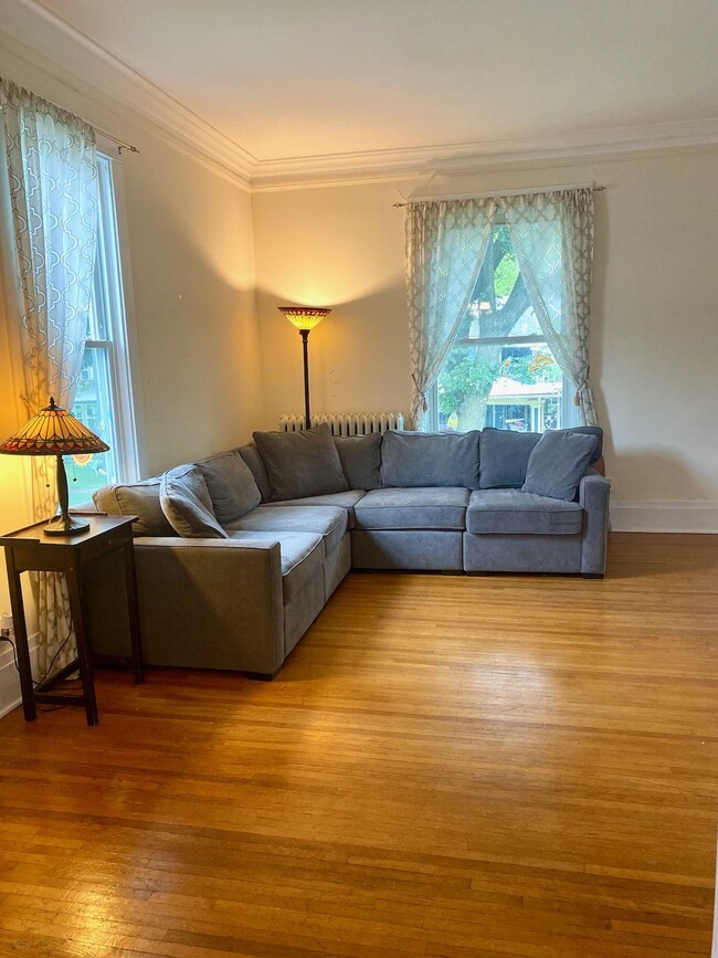 Photo - 316 S Grove Ave Unit 2