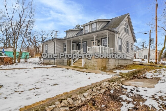 Photo - 4589 Hayes St