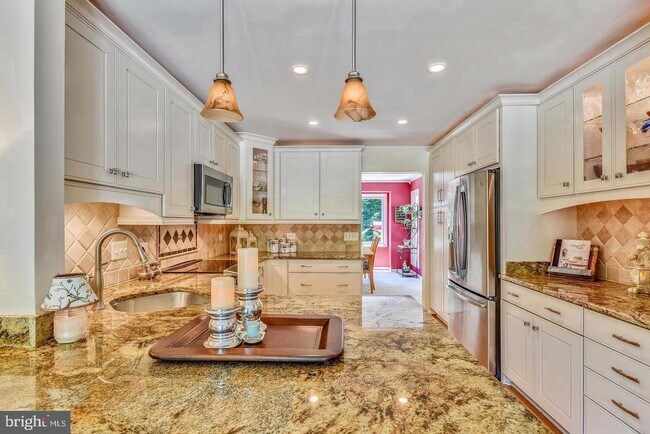 Photo - 11627 Chapel Cross Way