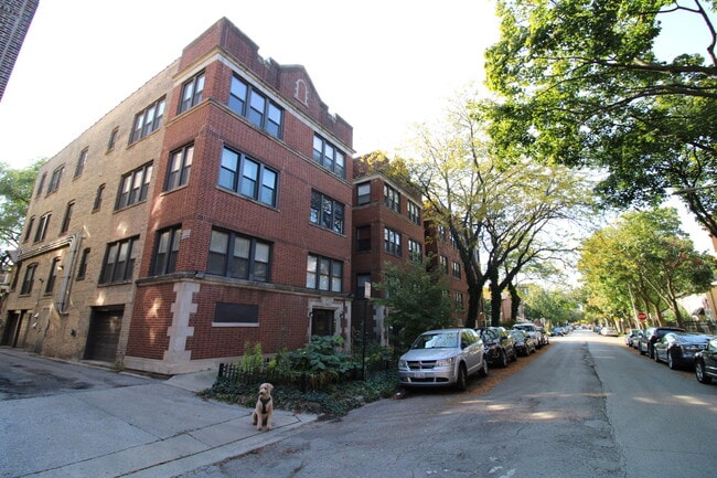 Building Photo - 1517 W Jonquil Terrace Unit G3