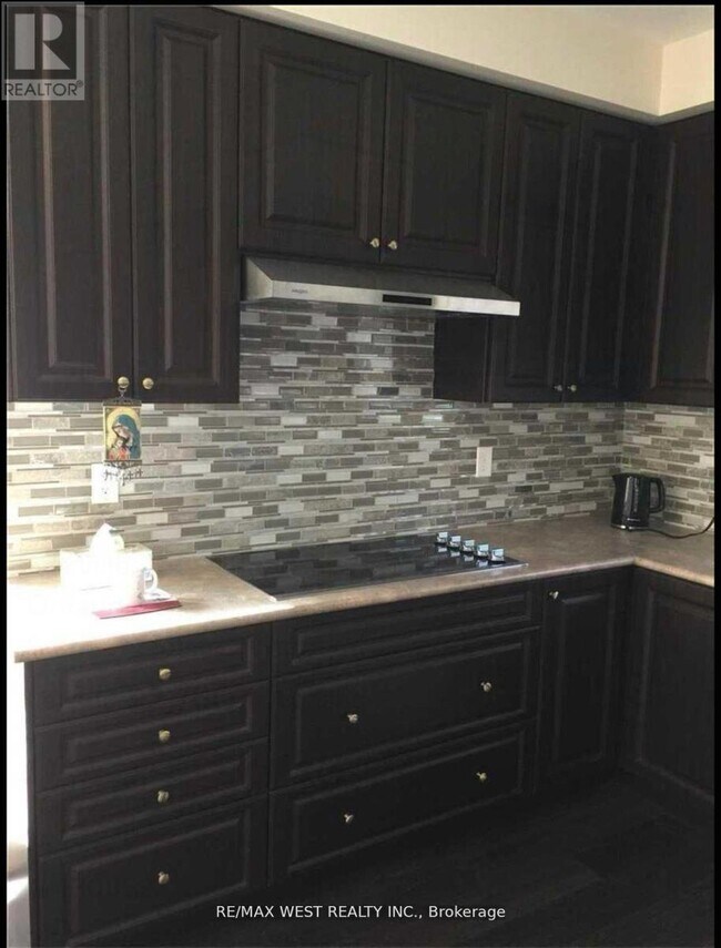 Photo - 3052 Max Khan Blvd