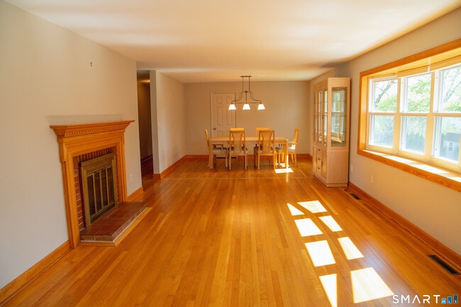 Photo - 116 Fairlawn Dr