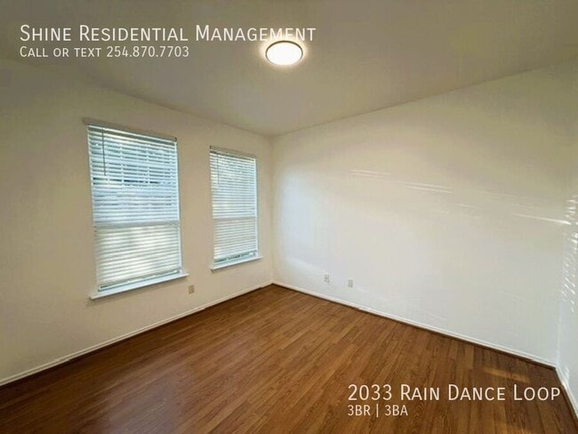 Photo - 2033 Rain Dance Loop
