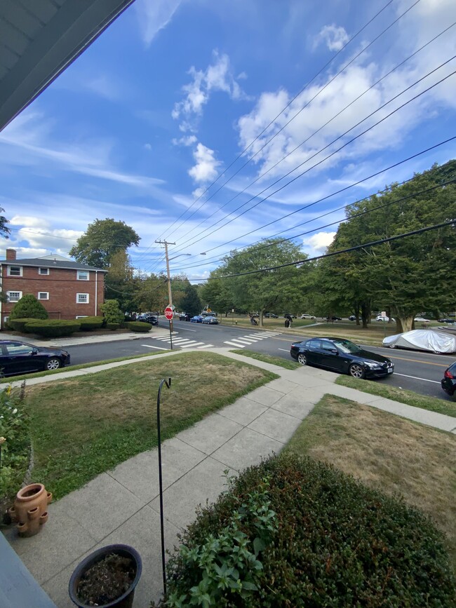 Photo - 1032 Hope St