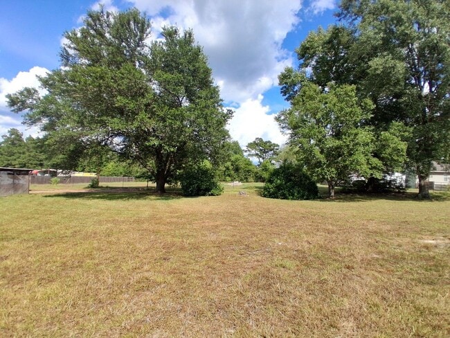 Photo - 9810 Lewis Rd