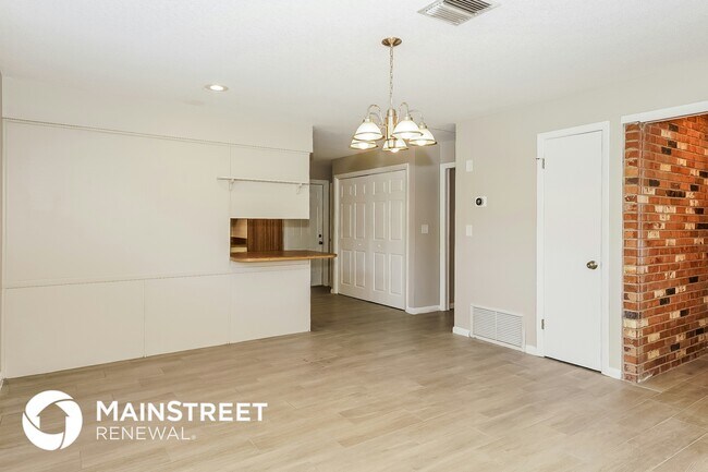 Photo - 1165 Sharon Dr Casa