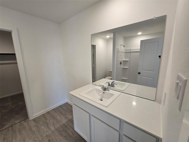 5211 Red Drum Dr