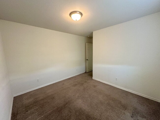 Photo - 226 W Watson Ct