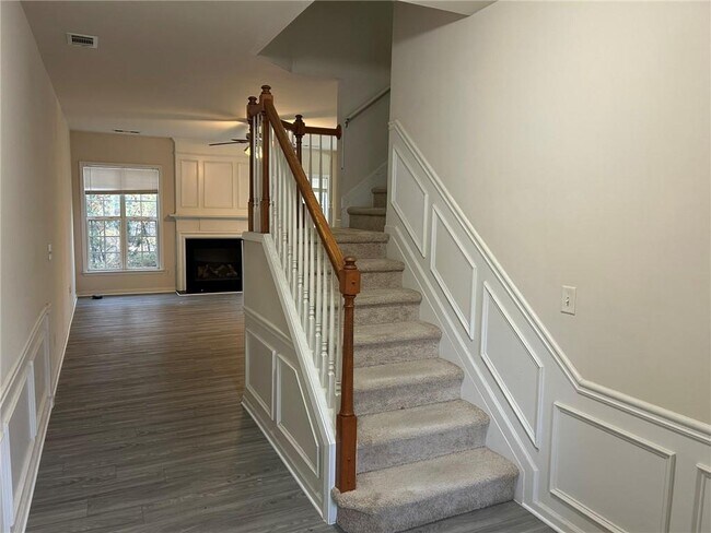 Photo - 2063 Hailston Dr NW