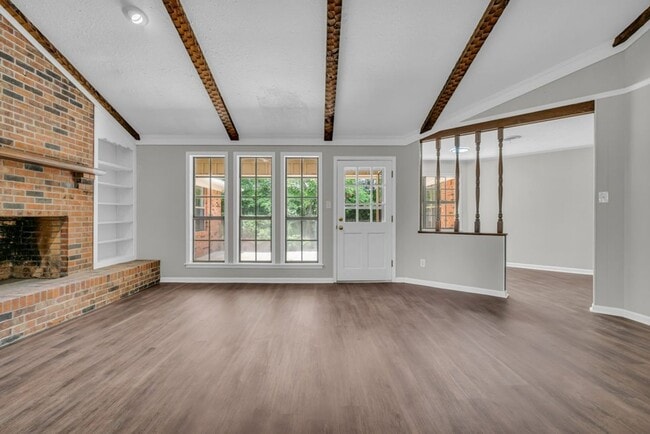 Photo - Renovated 4 Bedroom 2 Bath Home for Rent!!