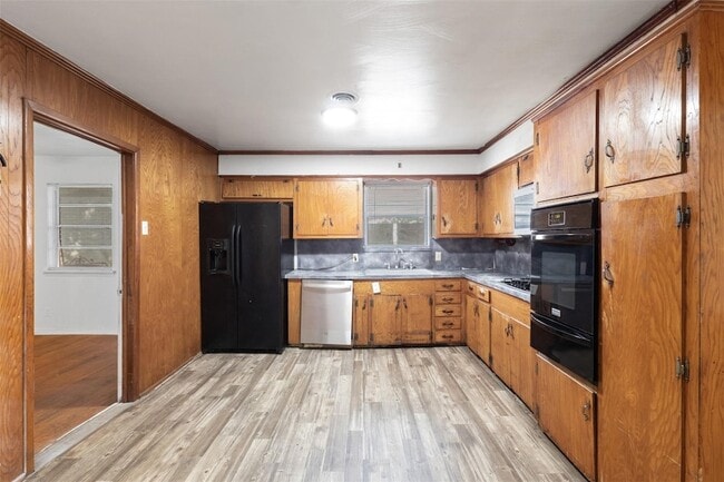 Photo - 8923 Jennie Lee Ln