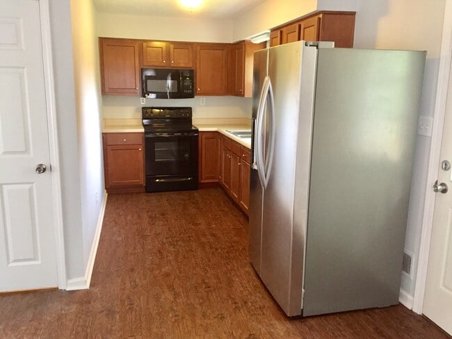 Photo - Charming 3 bed, 1 Bath in Shelbyville!