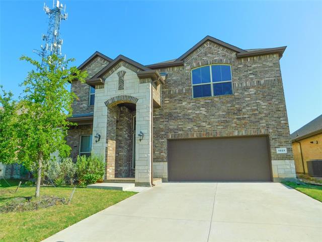 Photo - 1021 Pitch Pine St