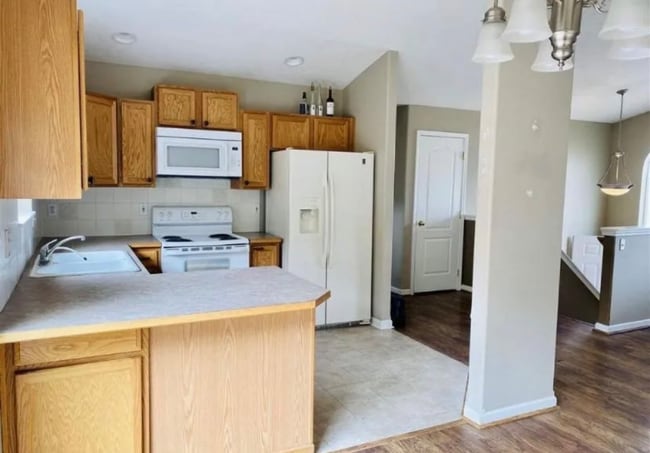 Photo - 4928 E 14th Ave