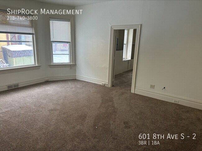 Photo - 601 8th Ave S Unit 2