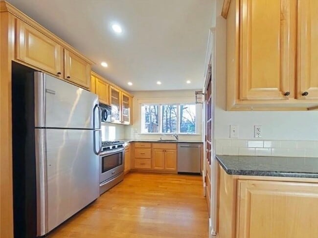 Photo - 44-46-46 Madison Ave Unit 46