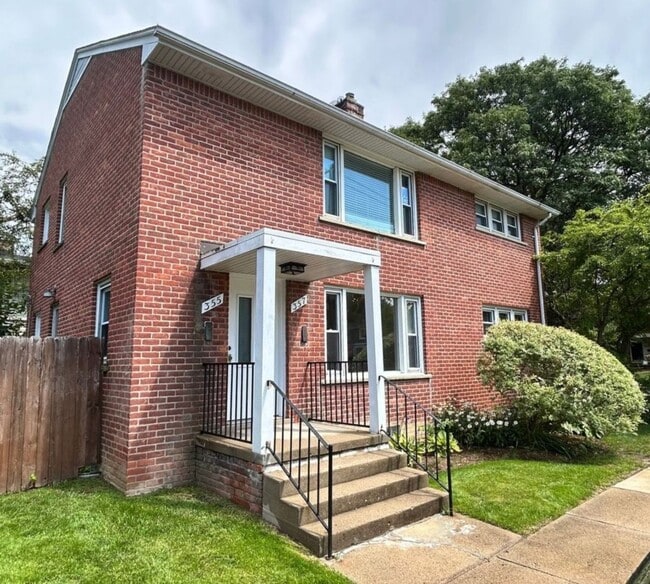 Building Photo - JCOL - COLUMBIA Unit 357 Rental