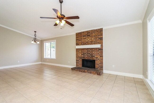 309 Chasmier Way