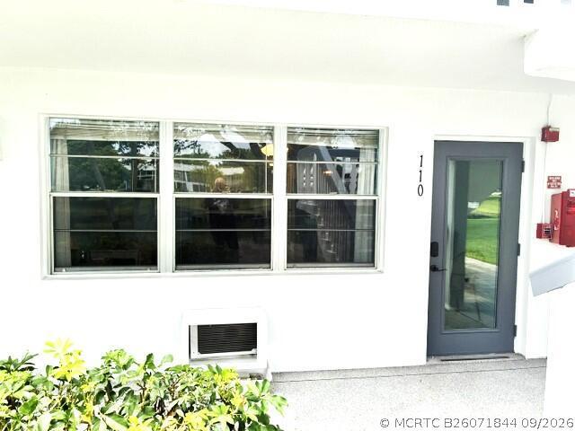 Photo - 110 Markham F Unit 110