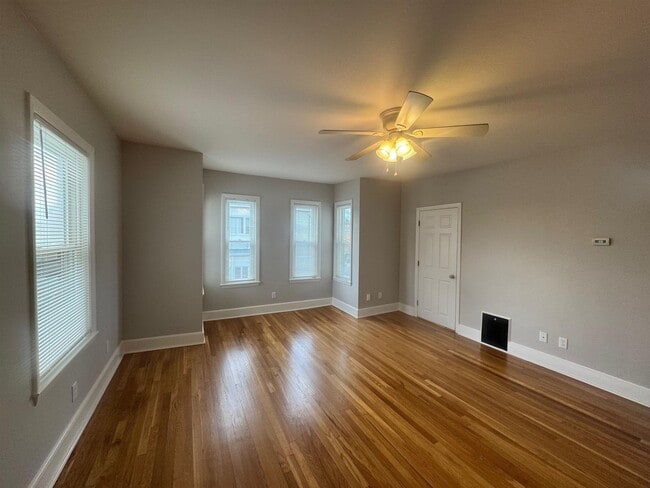 Photo - 103 Webster St Unidad 2