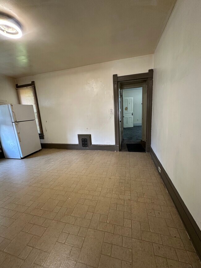 Kitchen - 750 8th St