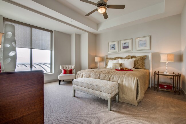 Warehouse District Apartments For Rent With 1 Bedroom Houston Tx Photo 1403 Mckinney St Unit 328