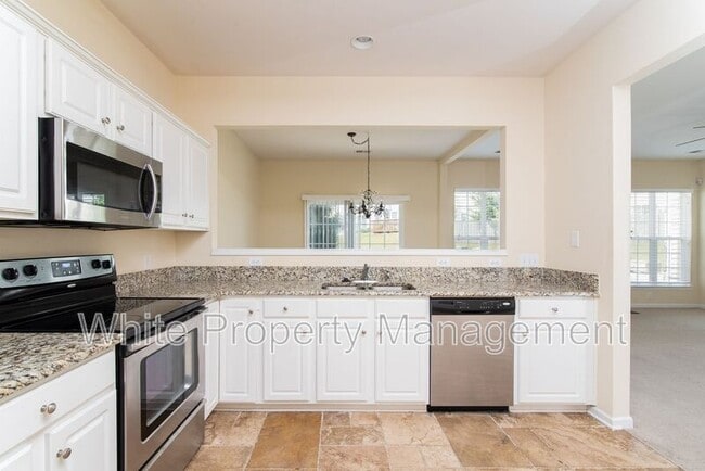 Photo - 12312 Dunford St