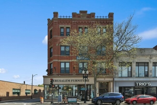 Building Photo - 64 Market St Unit 404