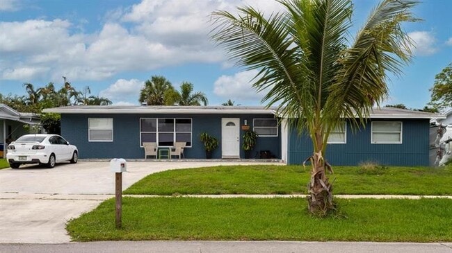 Building Photo - 309 Riverdale Rd Rental