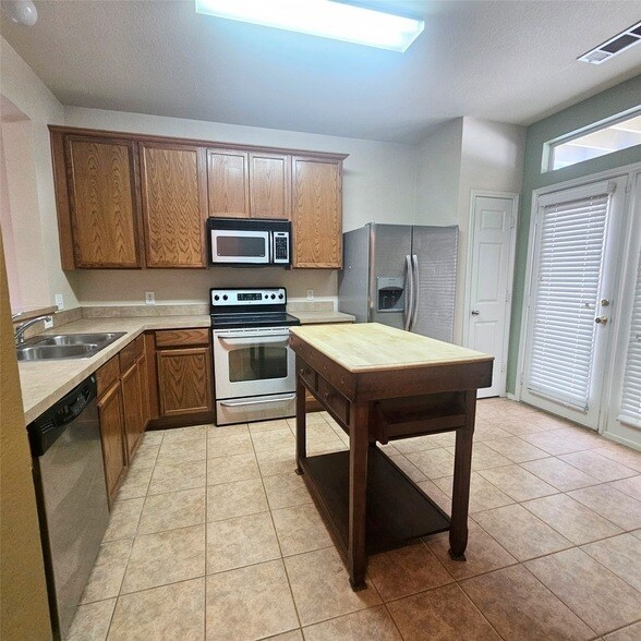Photo - 10741 Traymore Dr