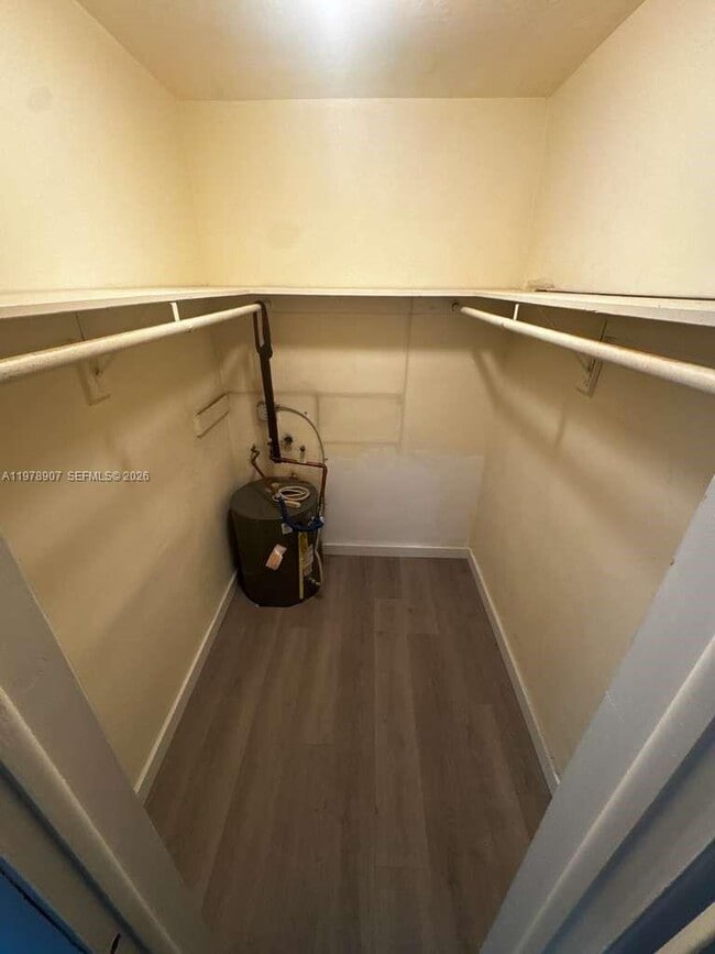 Photo - 2415 Lincoln St Unit 103