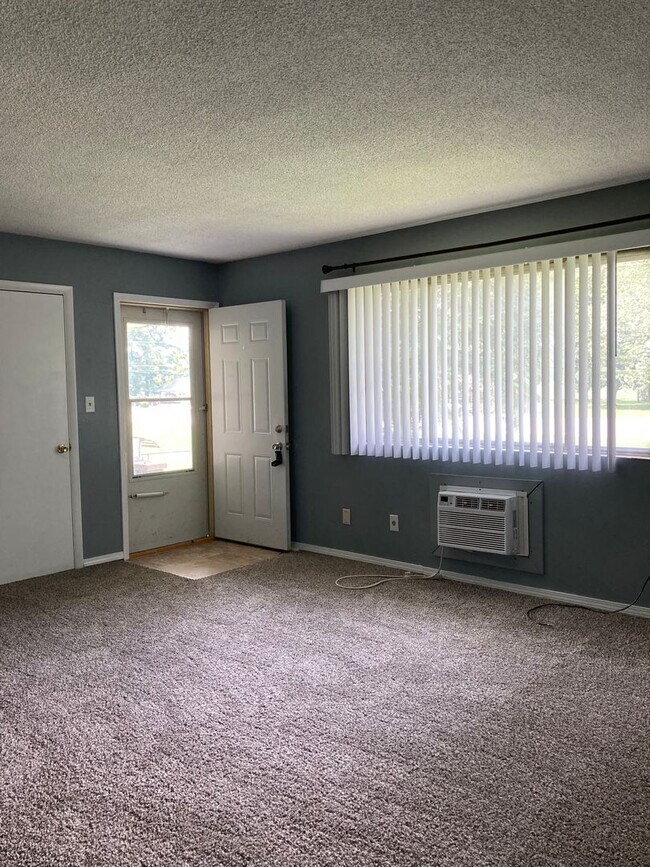 5112 South Old State Road 67 - 5112 South Old State Road 67 Unit 1