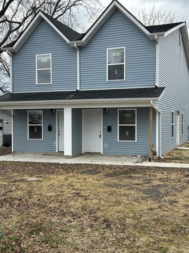 Building Photo - 518 E Monroe St Unit 518 E. Monroe Apt. A