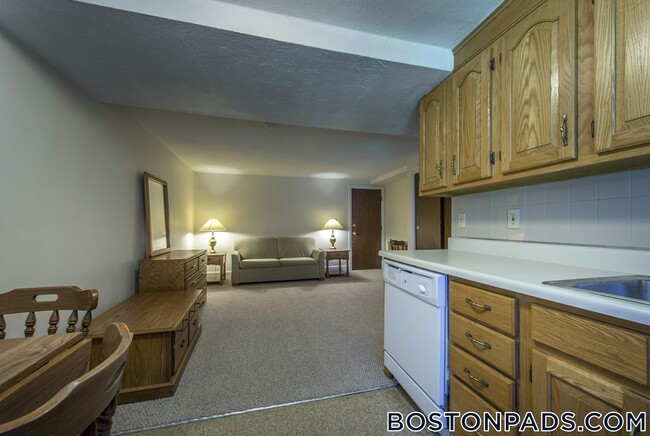 Photo - 9 Chester St Unit 6