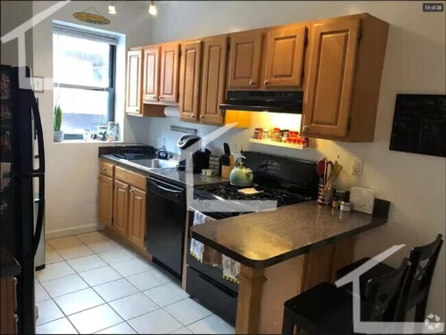 Building Photo - SWEET DEAL for June 1st! near BC 6/1 Rental