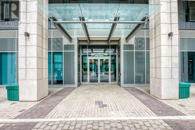 Photo - 31 Tippett Rd Unité 711