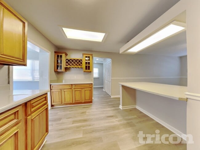 Photo - 6423 4th Ave NE