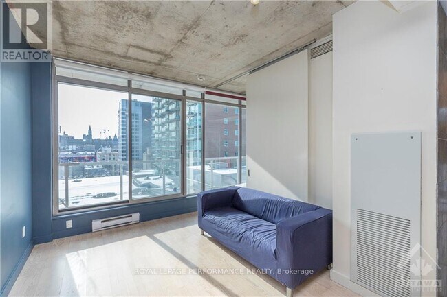 Photo - 383 Cumberland St Unité 812