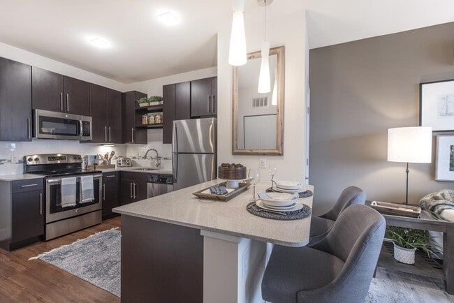 Photo - Eliot on Ocean