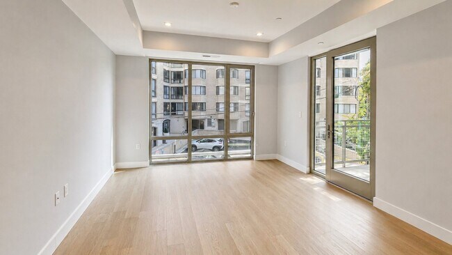 Photo - 1224 M St NW Unit 206