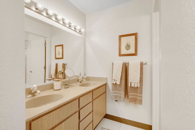 4BR, 2BA - 1,752SF