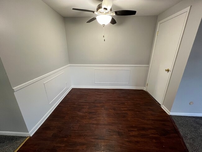 2 Bed/1 Bath Dining Room