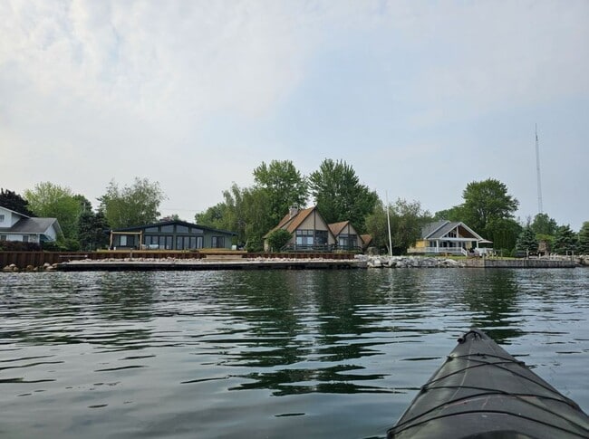 Building Photo - Offered for Rent – Available April 1, 2026 St. Lawrence Seaway Luxury Waterfront Home – Cape Vinc...