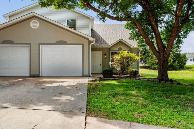 Building Photo - 3501-3503 Delmar Ct. Unit 3501 Delmar Ct.
