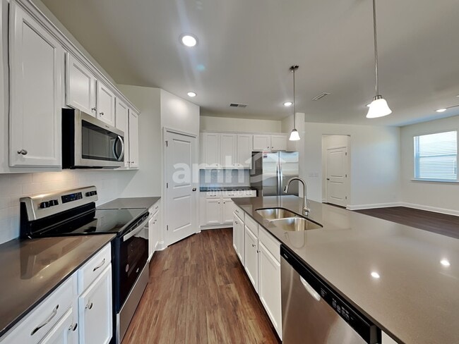 Photo - 5500A Farm Pond Ln