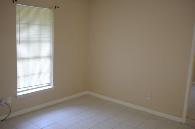 Photo - 6310 French Chateau Dr