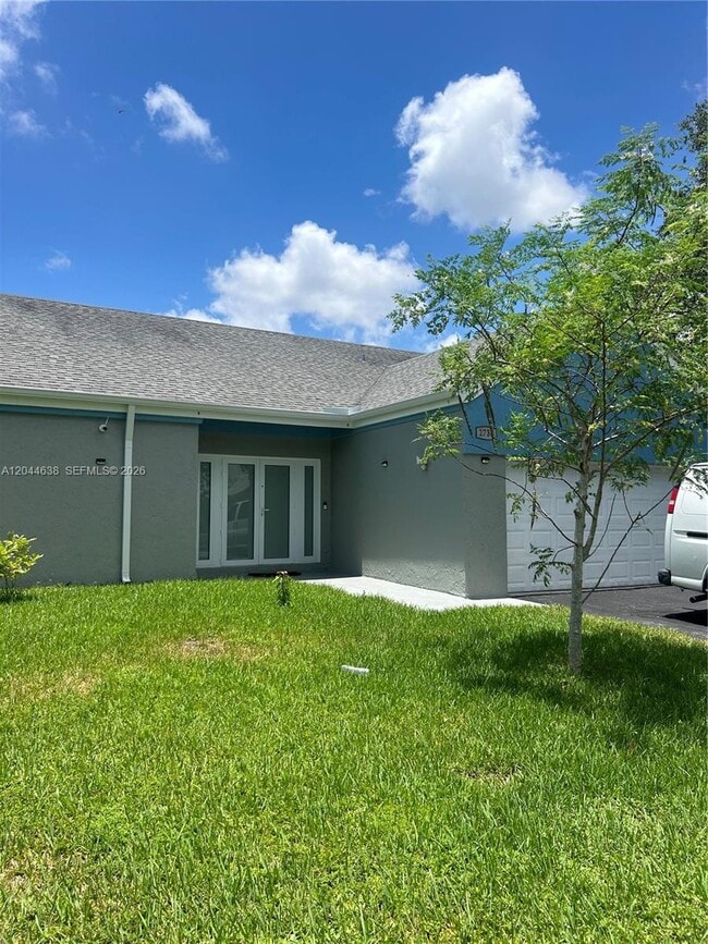 Photo - 2730 Cypress Ave