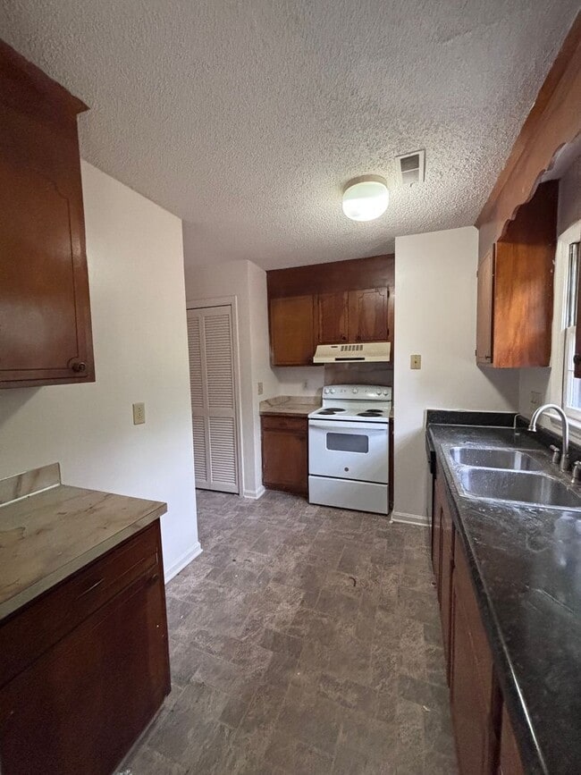 Photo - Charming two bedroom one bathroom home.